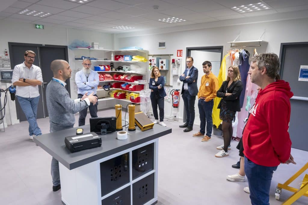 Jeudi 19 octobre, notre forum annuel INSTN Saclay étudiants-entreprises du nucléaire a accueilli 24 entreprises, des alumni, l'association WiN France, des stands, des mini-conférences, des ateliers RH, des RV personnalisés en vue de stages et de recrutements et 170 étudiants de nos formations Paris et province et doctorants du CEA : un forum grand format !