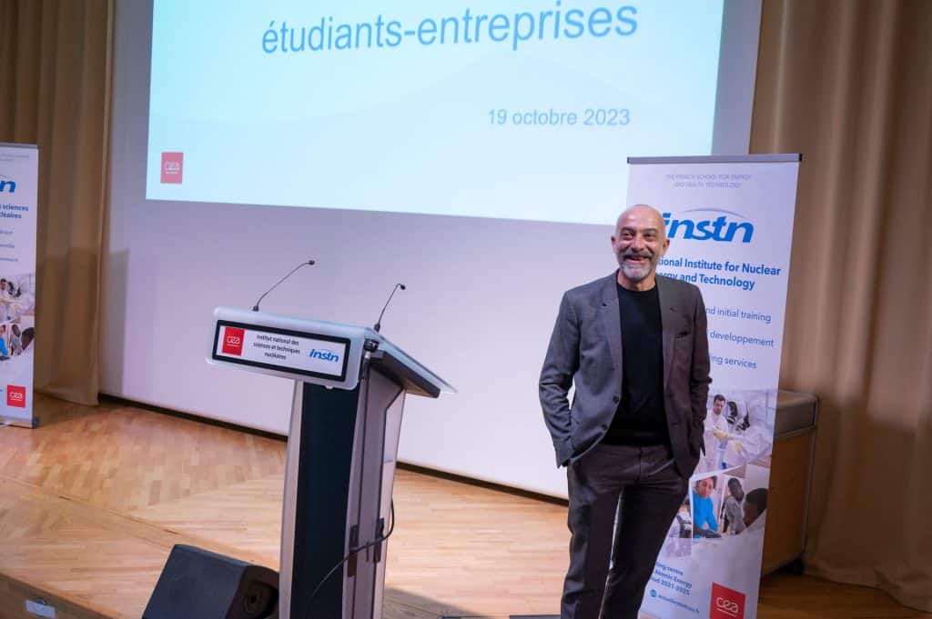Jeudi 19 octobre, notre forum annuel INSTN Saclay étudiants-entreprises du nucléaire a accueilli 24 entreprises, des alumni, l'association WiN France, des stands, des mini-conférences, des ateliers RH, des RV personnalisés en vue de stages et de recrutements et 170 étudiants de nos formations Paris et province et doctorants du CEA : un forum grand format !